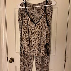 Victoria's Secret Black and Cream Leopard Pajama Set